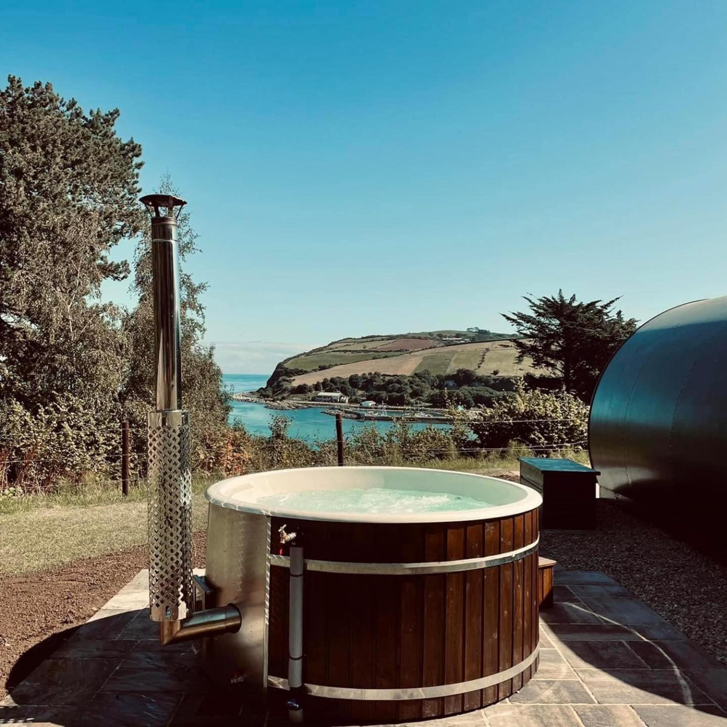 Glenarm Castle Ocean View Pods Hotel Eksteriør billede